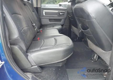 2018 Ram 1500 Big Horn 4X4 5'7 Box z USA, uszkodzony, nr VIN 3C6RR7LG7JG230279